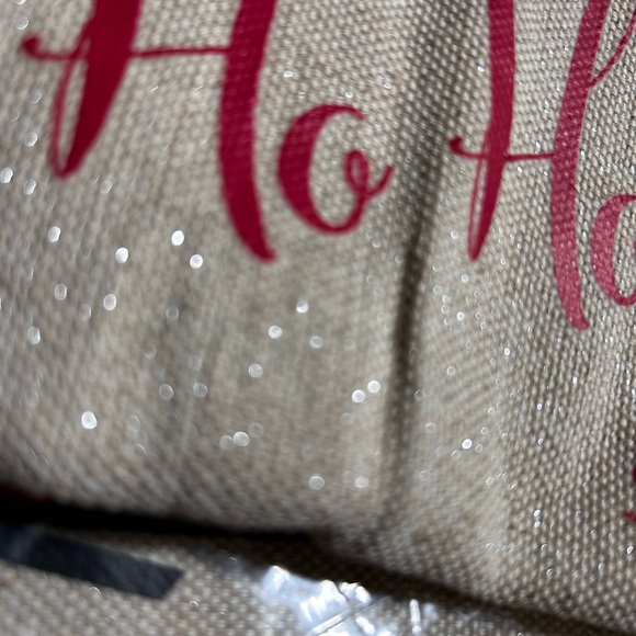 Brighton Christmas Sparkle Pouch - Picture 5 of 5